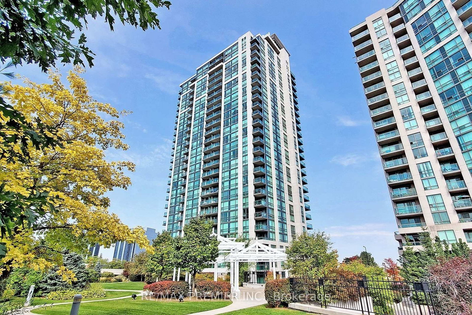 88-grangeway-avenue-scarborough-ontario-e12684040