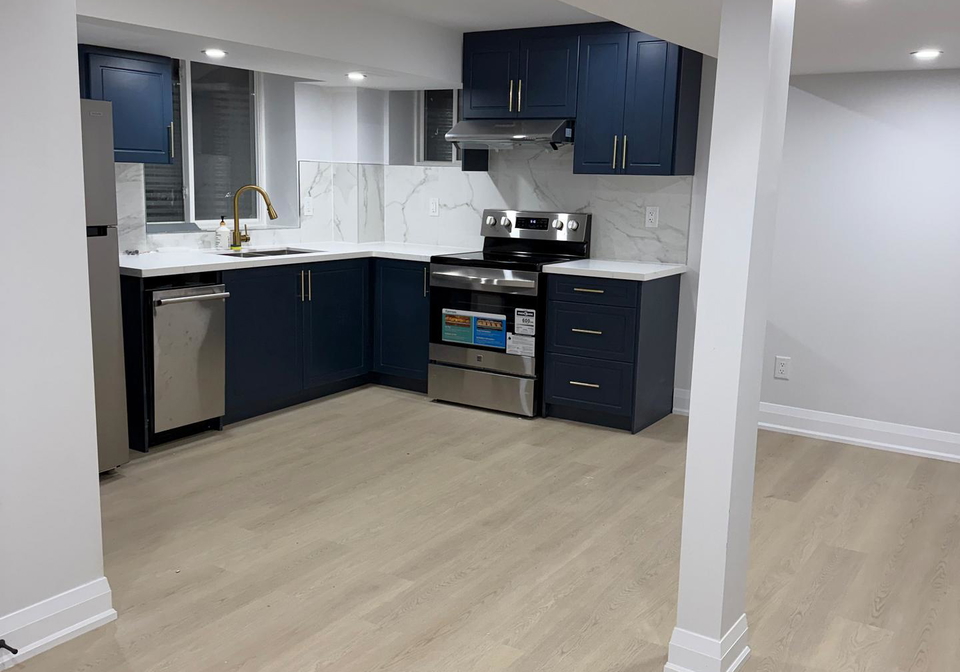 1-toulouse-street-whitby-ontario-e12684400