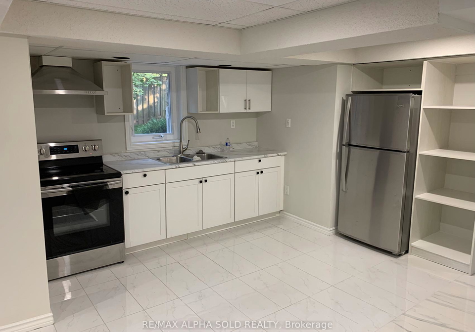 21-willowbrook-drive-whitby-ontario-e12684630