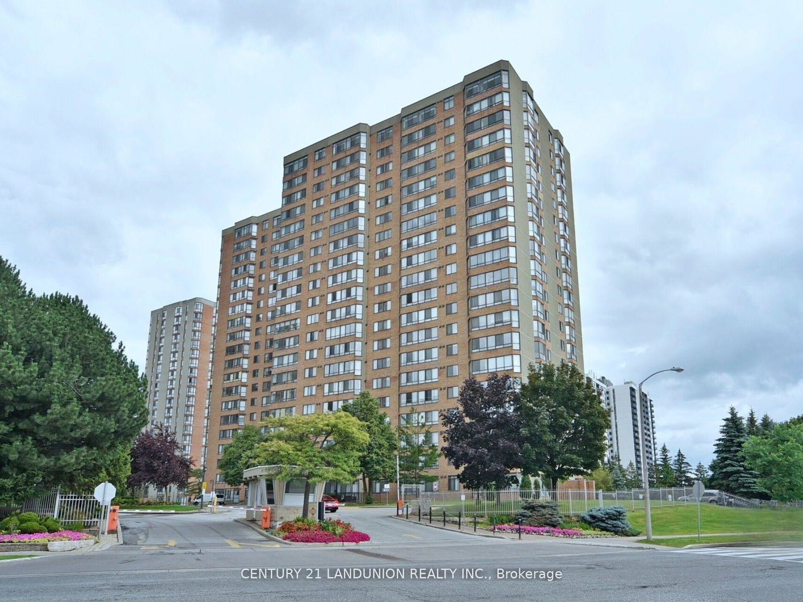 55-bamburgh-circle-scarborough-ontario-e12684864