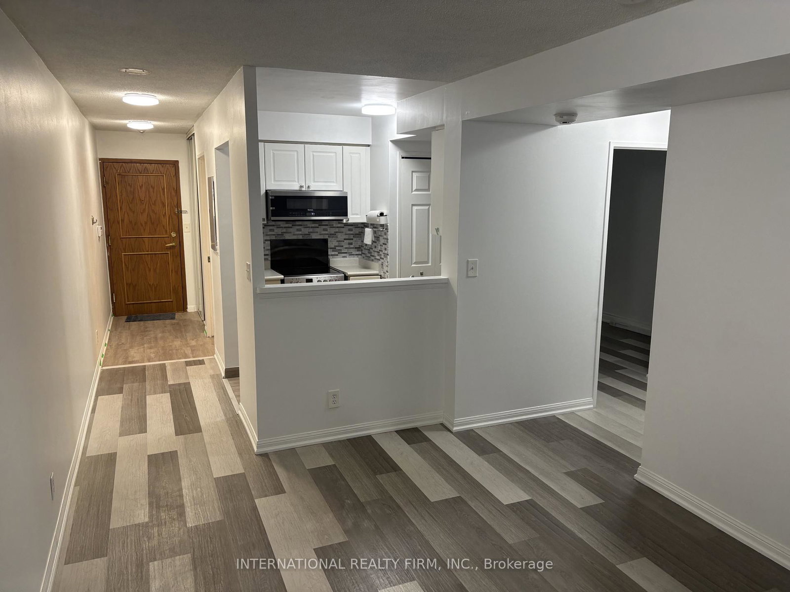8-lee-centre-drive-scarborough-ontario-e12685194