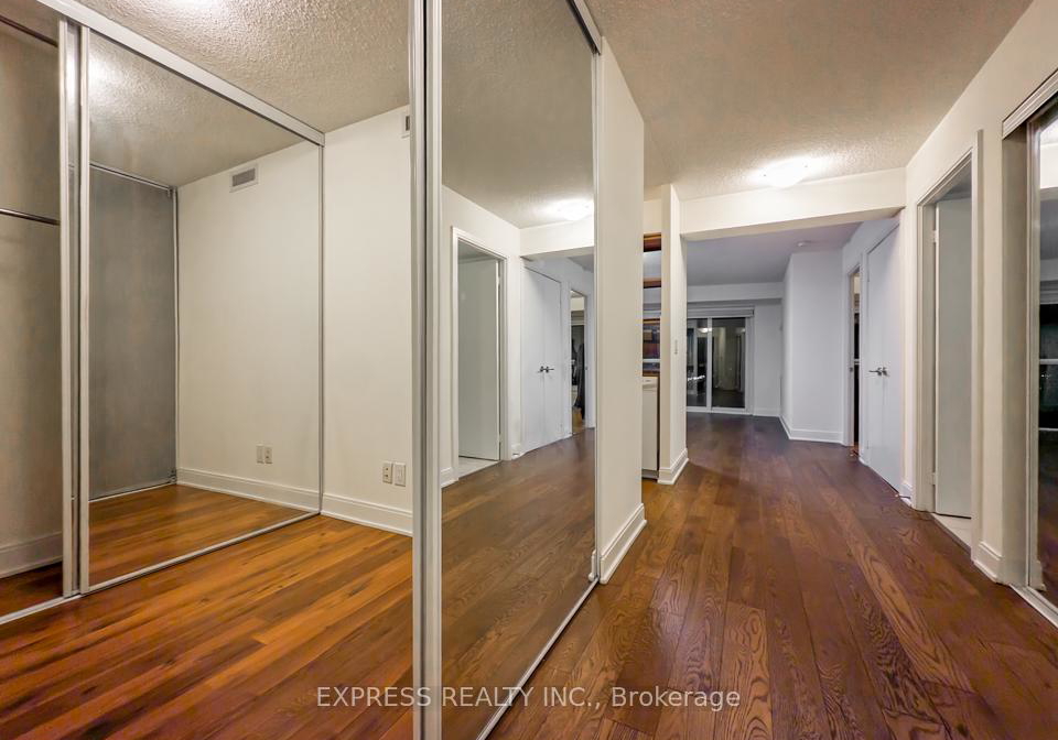 125-village-green-square-scarborough-ontario-e12686394