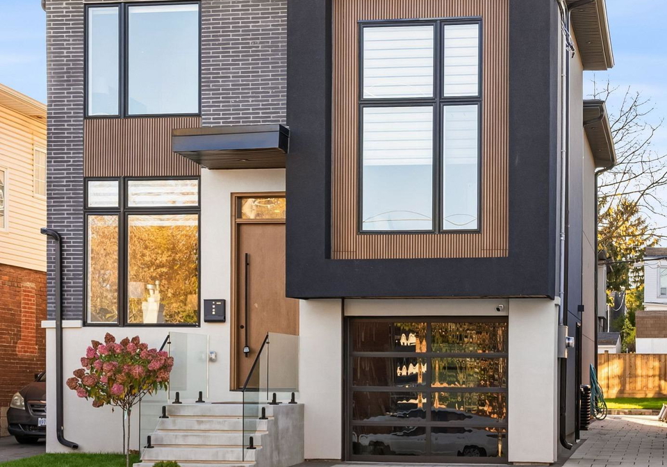 62-inwood-avenue-east-york-ontario-e12686554