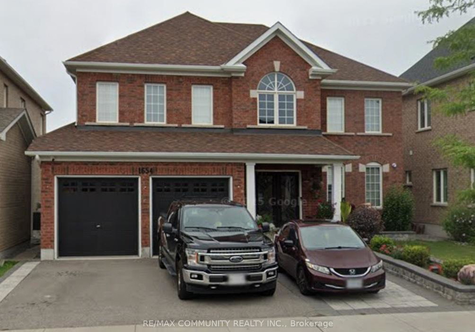 1654-irvine-scott-street-oshawa-ontario-e12687186
