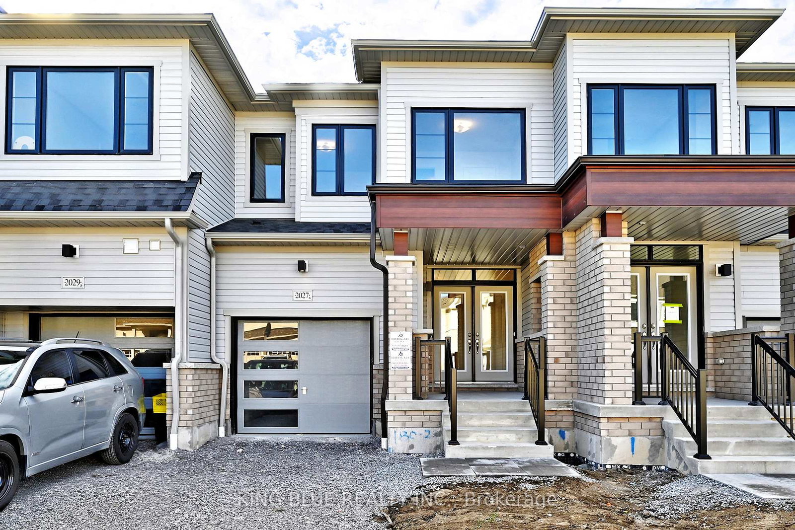 2027-horace-duncan-crescent-oshawa-ontario-e12687680