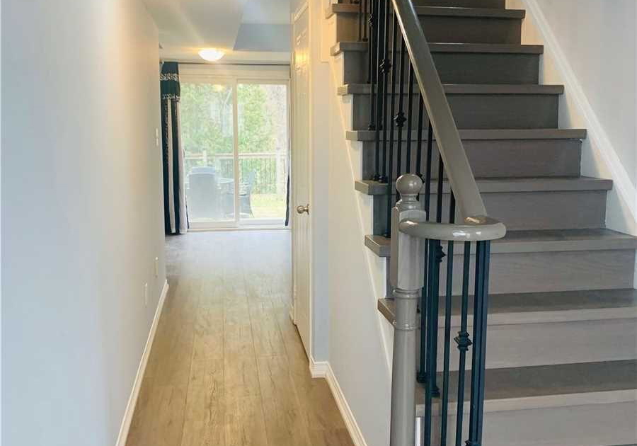 1850-kingston-road-pickering-ontario-e12688164