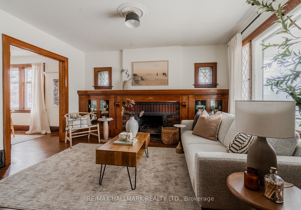 2076-gerrard-street-e-toronto-ontario-e12688278