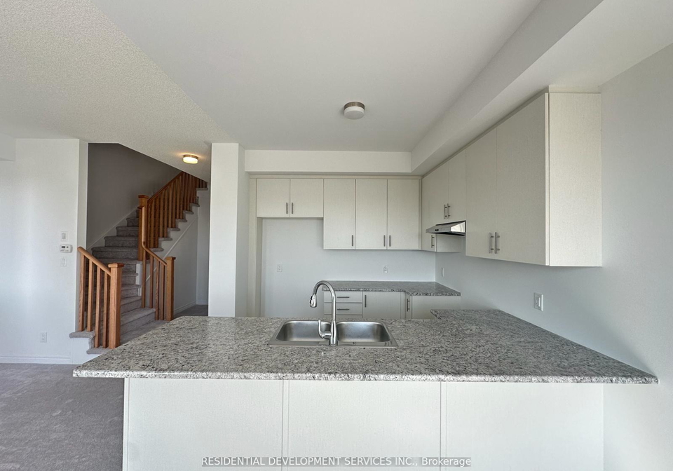 1082-lockie-drive-oshawa-ontario-e12688956