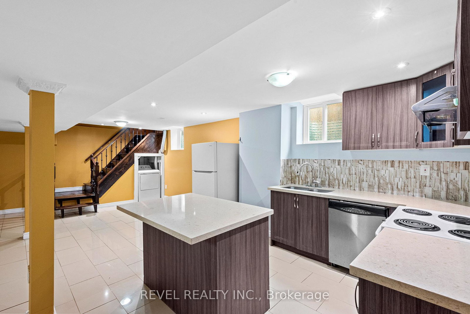 1005-sandcliff-drive-oshawa-ontario-e12689528
