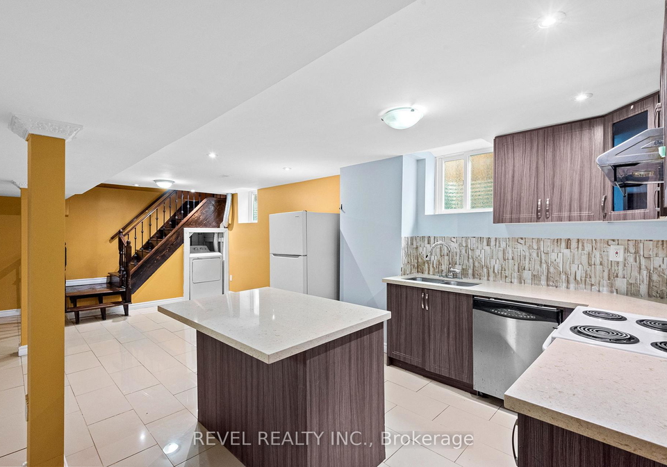 1005-sandcliff-drive-oshawa-ontario-e12689528