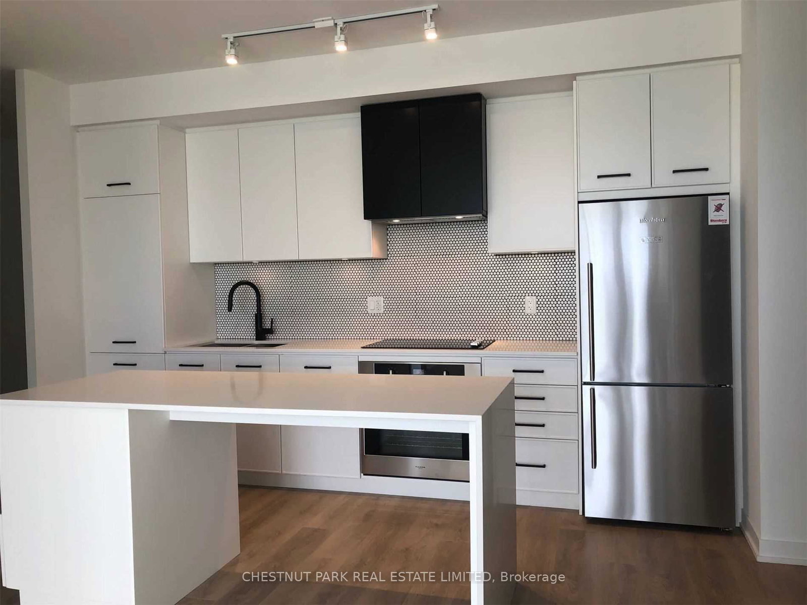 899-queen-street-e-toronto-ontario-e12689772