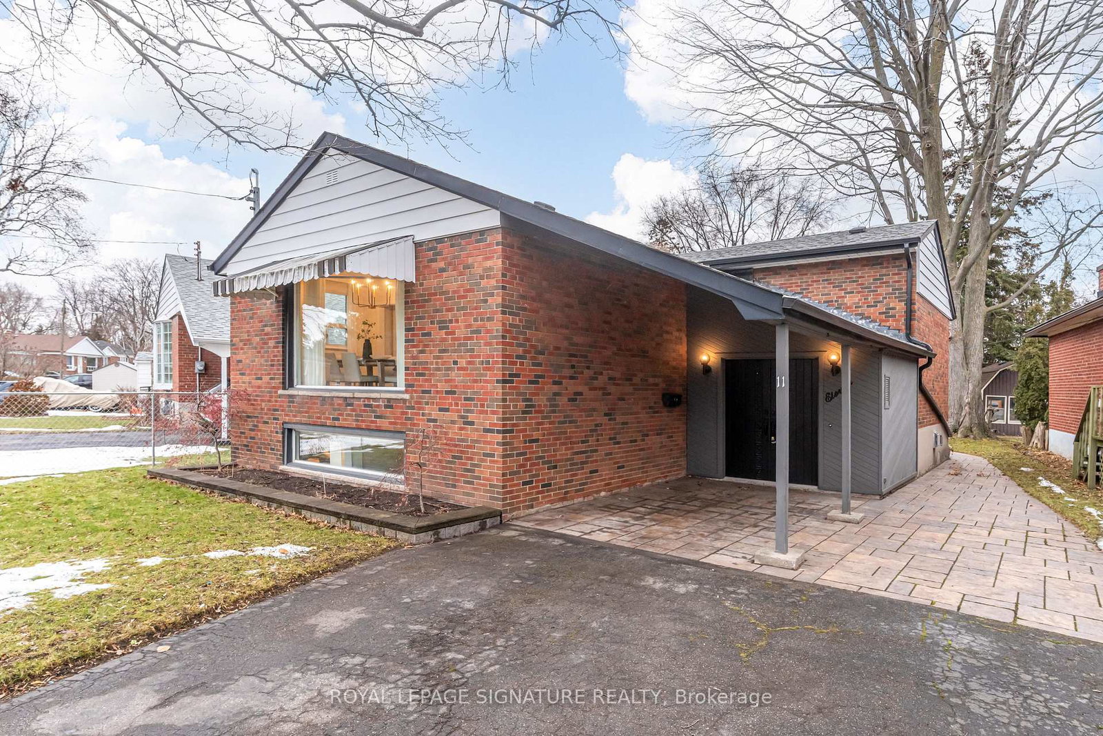 11-mackinac-crescent-scarborough-ontario-e12690026