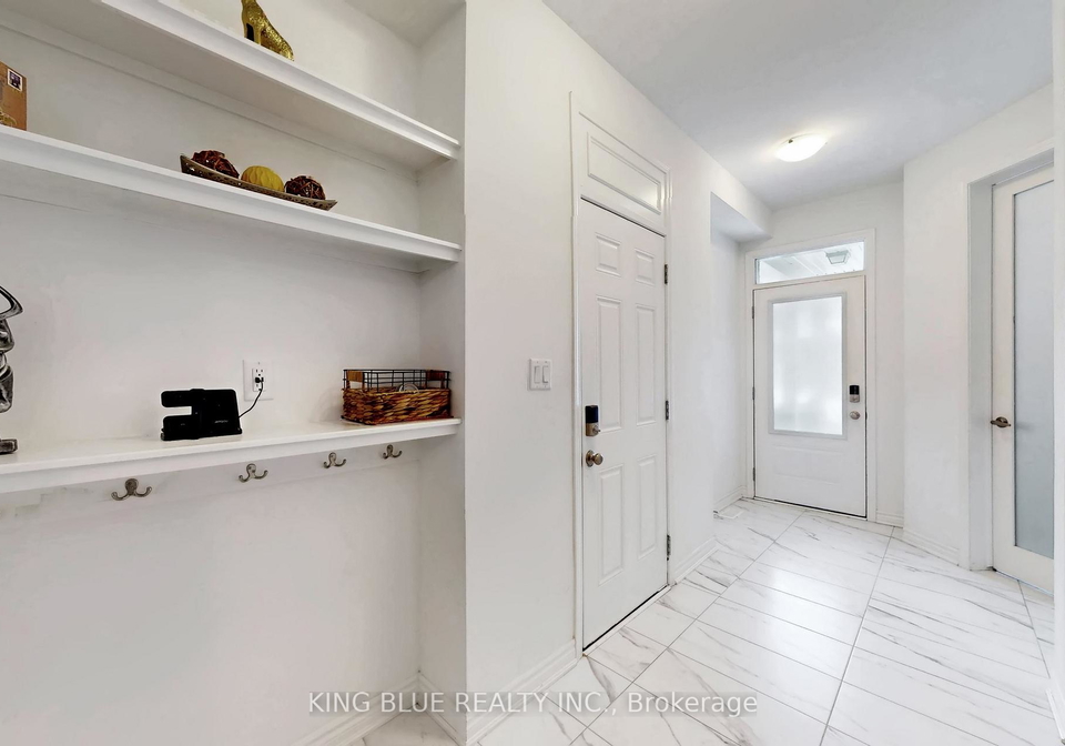 1570-scarlett-trail-pickering-ontario-e12690734