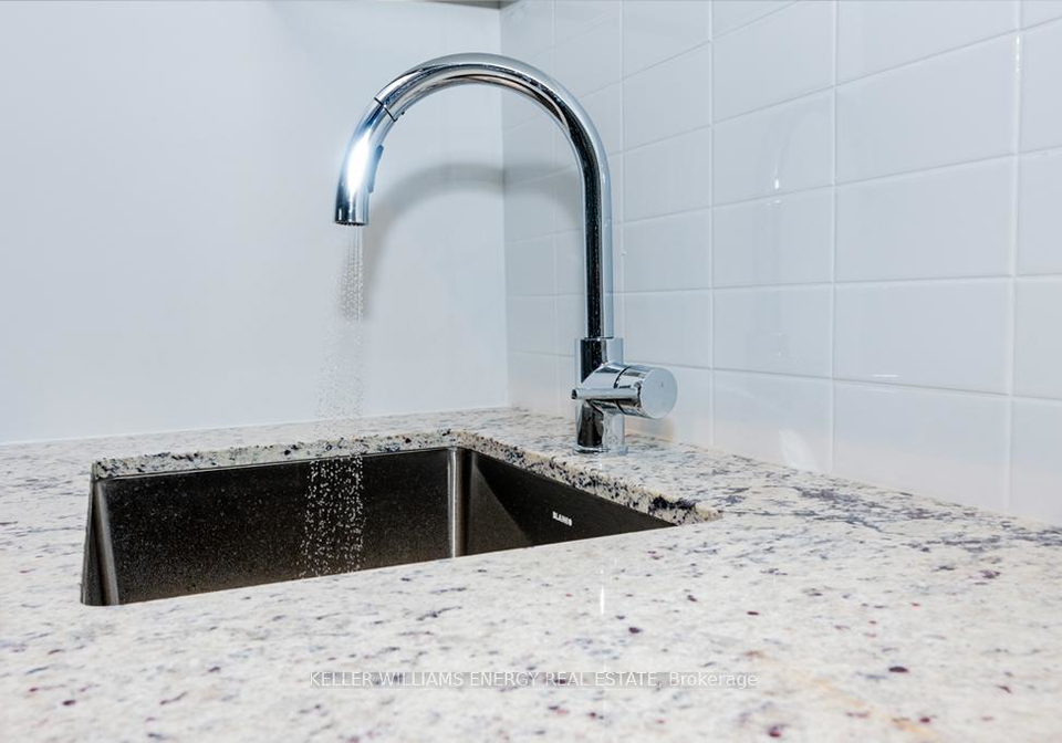 1010-dundas-street-e-whitby-ontario-e12691546