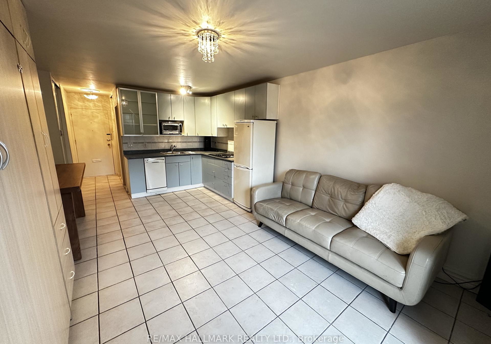 123-woodbine-avenue-toronto-ontario-e12692716