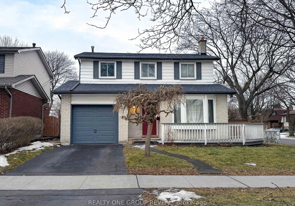 14-calais-street-whitby-ontario-e12693320