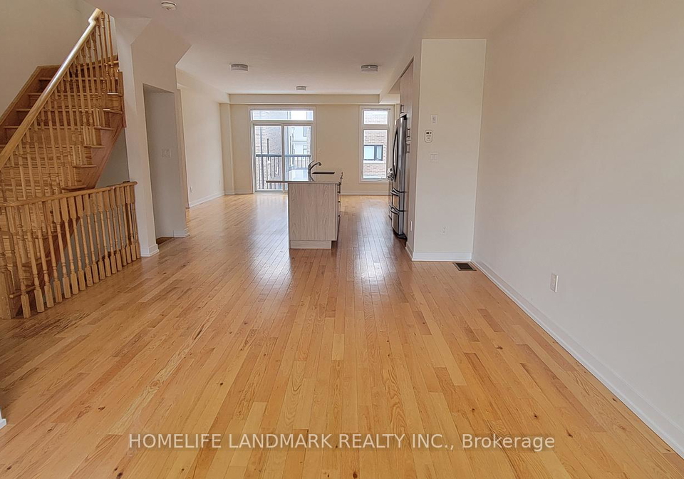 2514-castlegate-crossing-pickering-ontario-e12693516