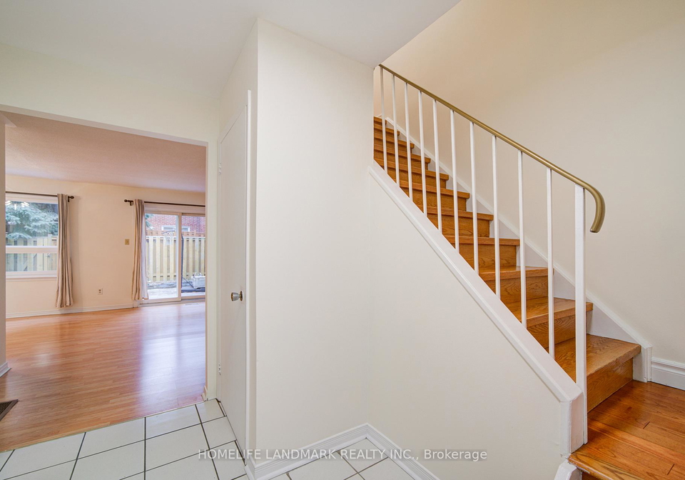 70-cass-avenue-scarborough-ontario-e12695142