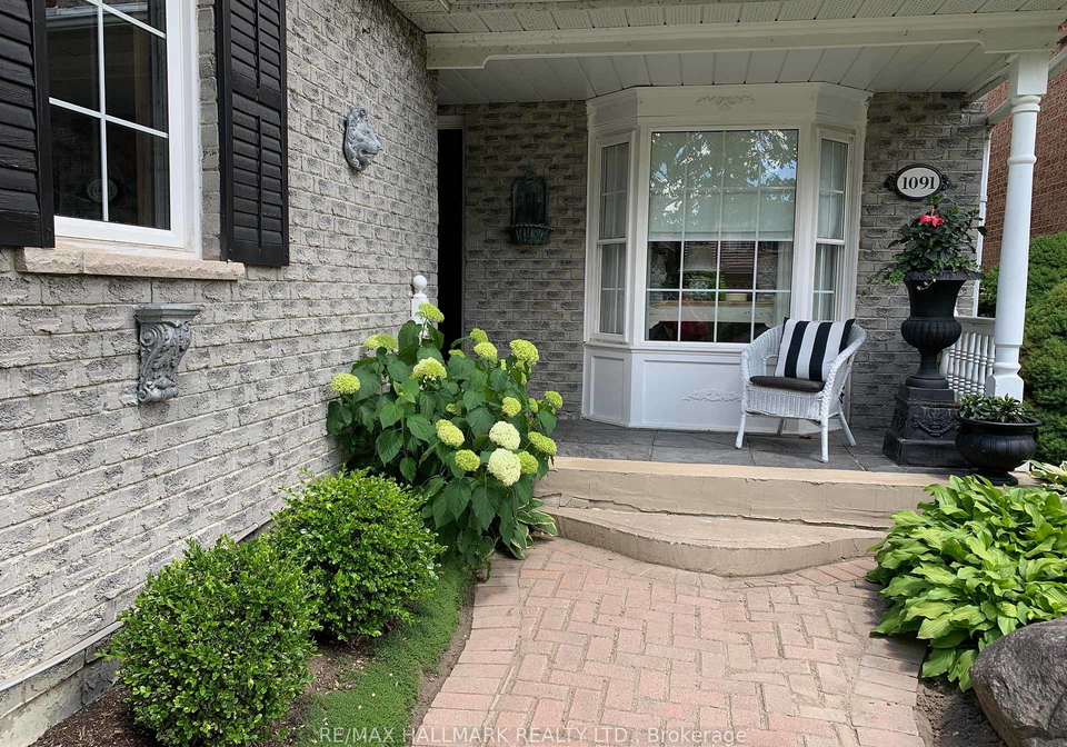 1091-benton-crescent-pickering-ontario-e12695366