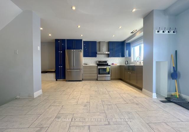 39-crittenden-square-scarborough-ontario-e12695472