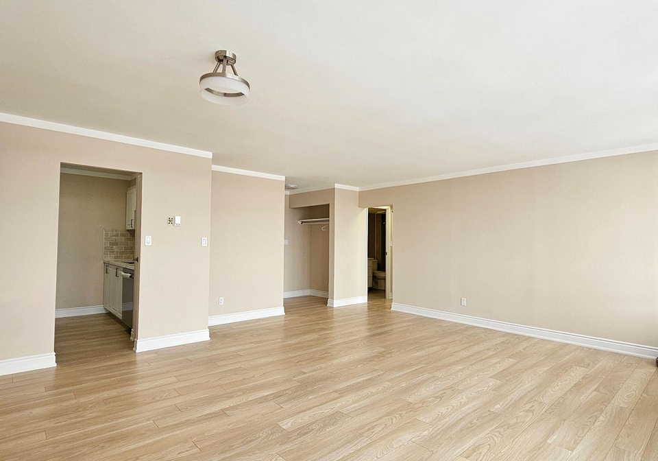 55-william-street-e-oshawa-ontario-e12695572
