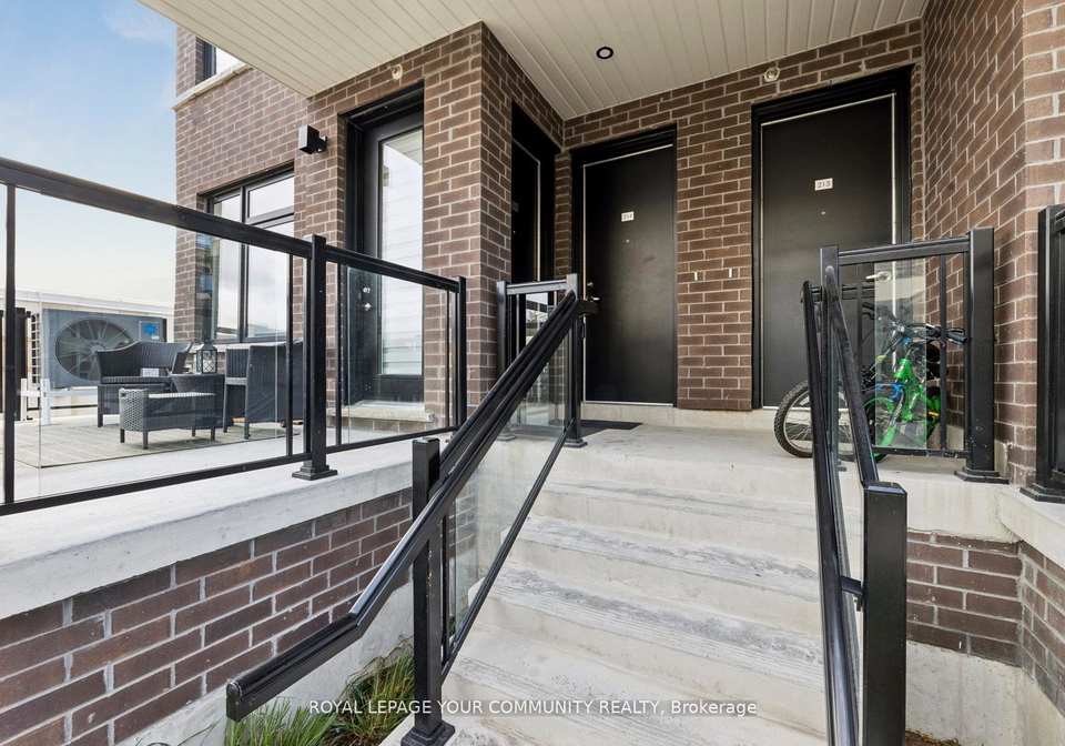 755-omega-drive-pickering-ontario-e12696612