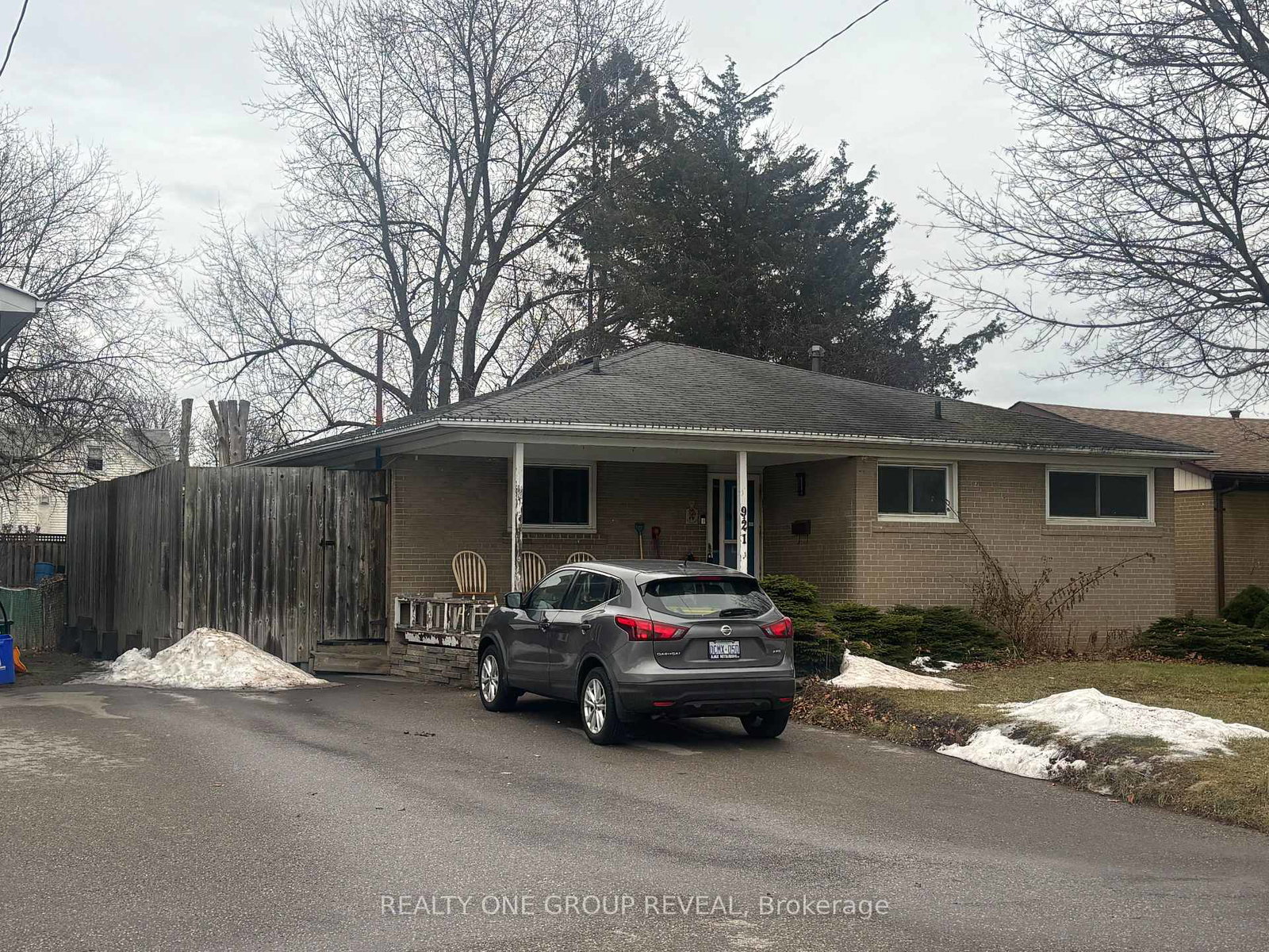 921-centre-street-n-whitby-ontario-e12697320