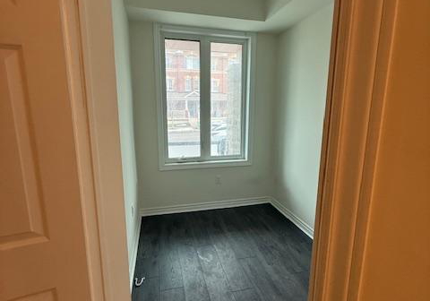 1034-reflection-place-pickering-ontario-e12697530