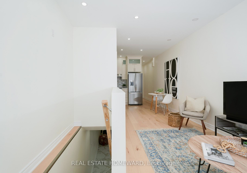 173-coxwell-avenue-toronto-ontario-e12698410