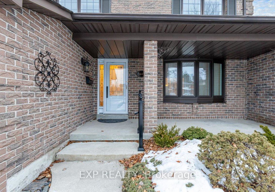1442-manitou-court-oshawa-ontario-e12701100