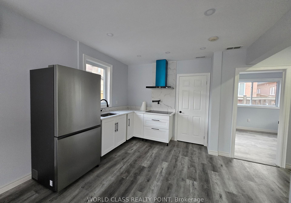 119-zaph-avenue-garden-suite-scarborough-ontario-e12701626