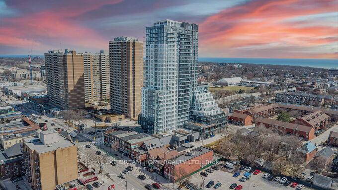 286-main-street-toronto-ontario-e12701714