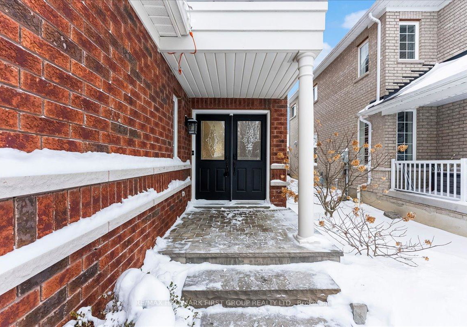 7-princeton-court-whitby-ontario-e12702038