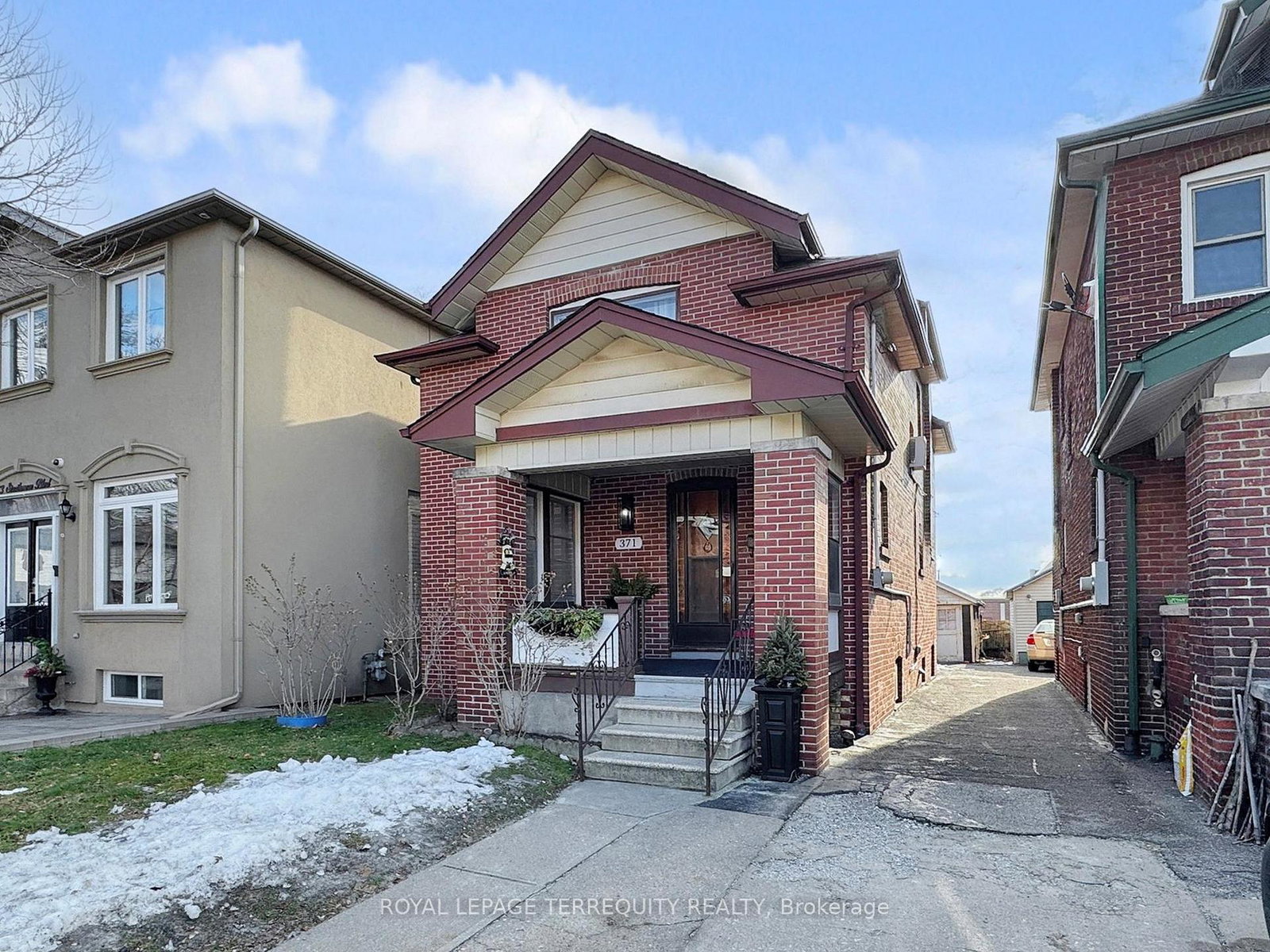 371-strathmore-boulevard-east-york-ontario-e12702238