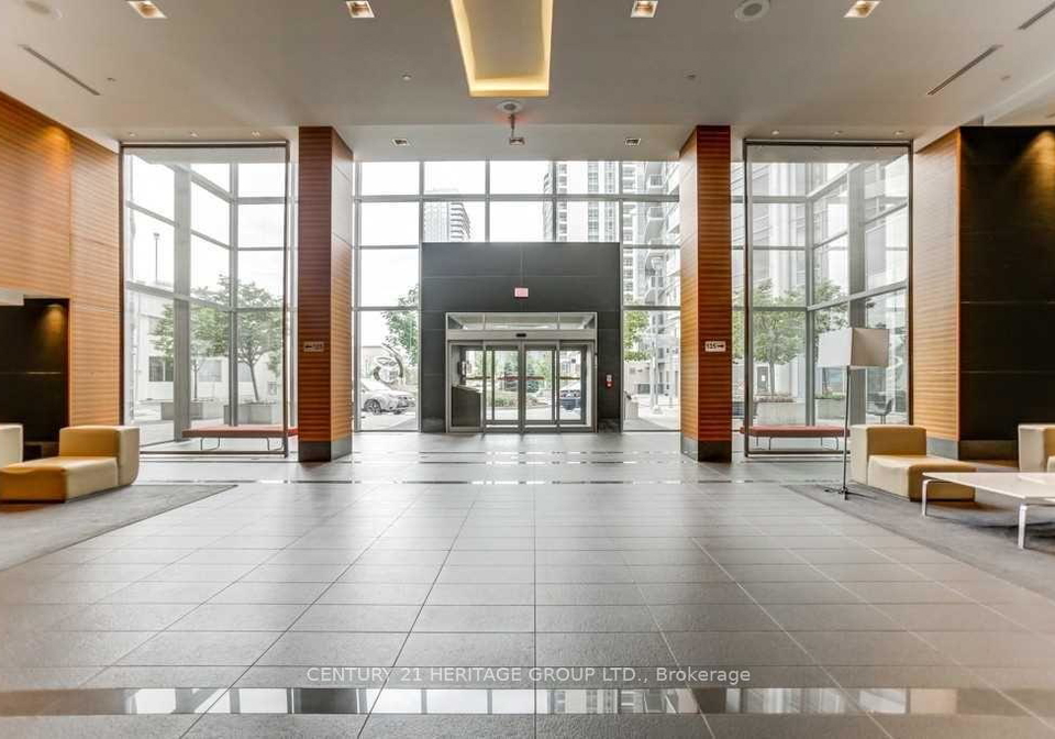 125-village-green-square-scarborough-ontario-e12702336