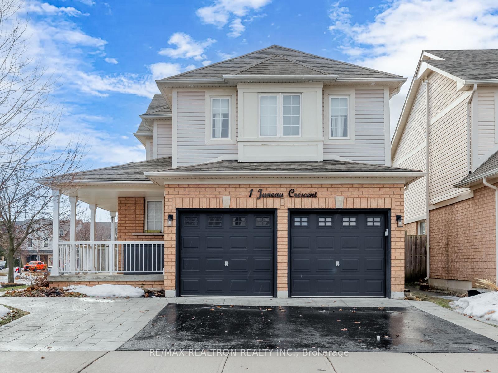 1-juneau-crescent-whitby-ontario-e12702396