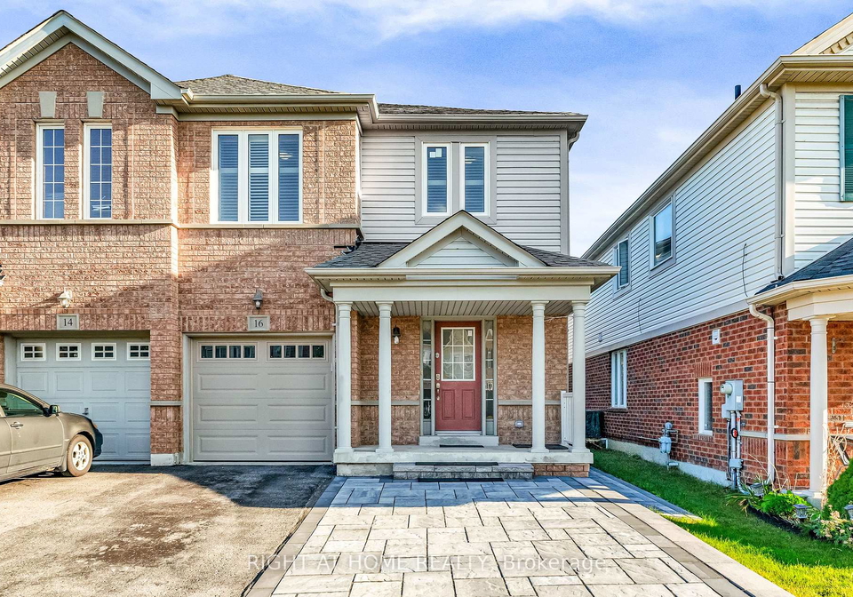 16-warnford-circle-ajax-ontario-e12702594