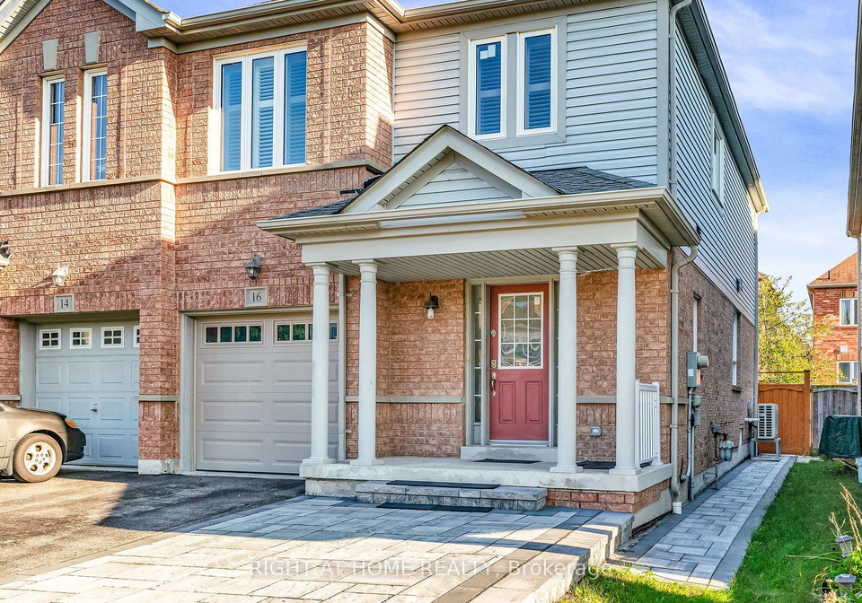 16-warnford-circle-ajax-ontario-e12702594