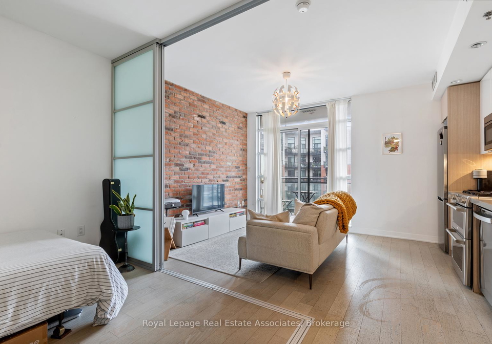 88-colgate-avenue-w-toronto-ontario-e12703692
