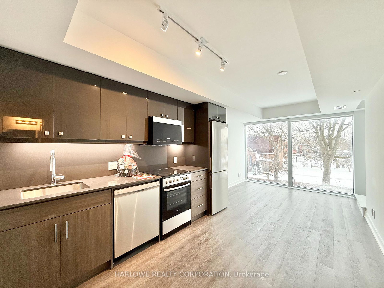 2-manderley-drive-scarborough-ontario-e12704872