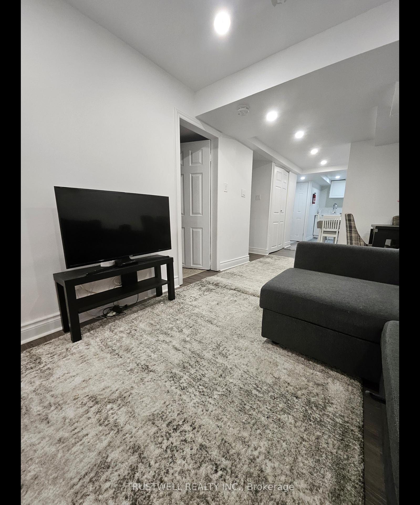 37-woodward-crescent-ajax-ontario-e12705122