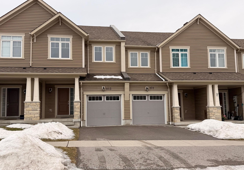 103-nearco-gate-oshawa-ontario-e12706698