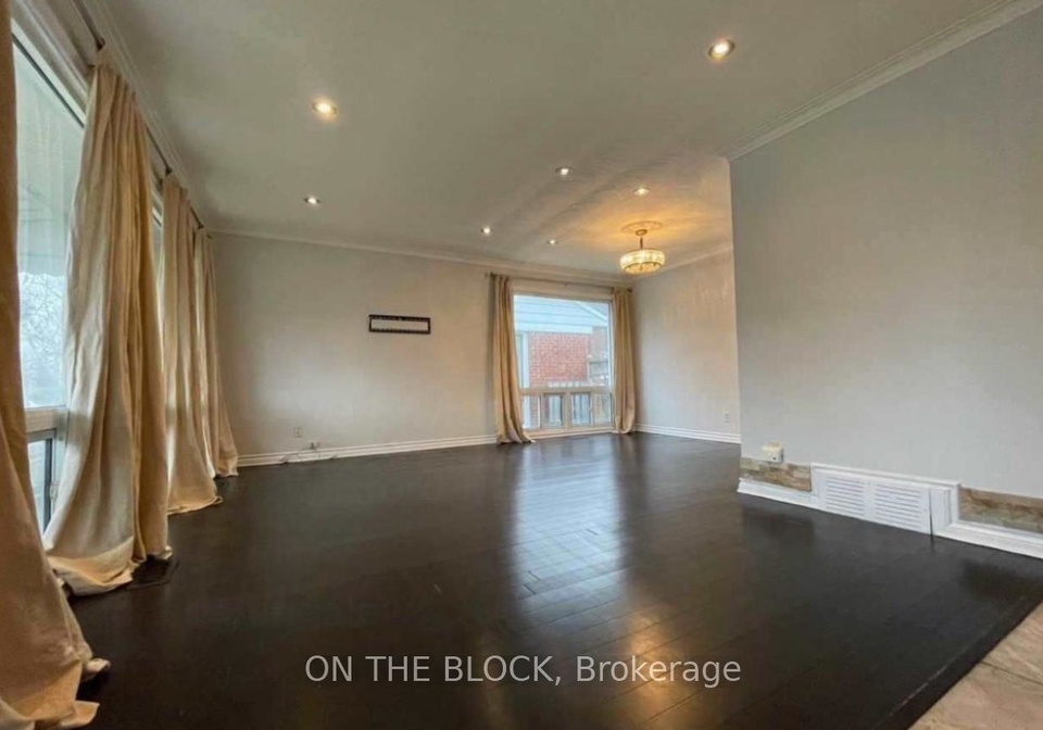 6-laxford-avenue-scarborough-ontario-e12706750