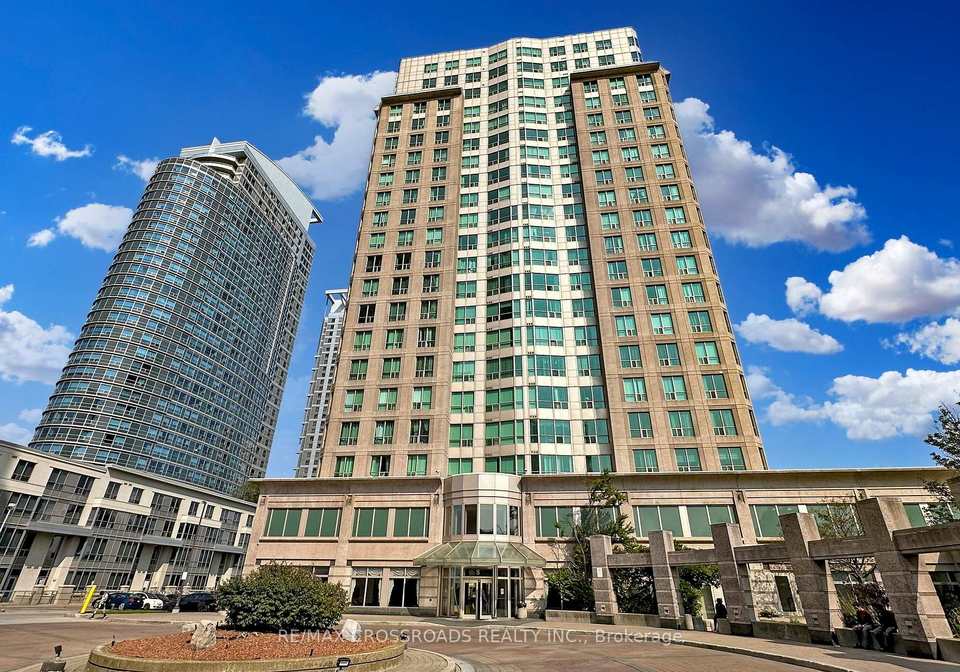 8-lee-centre-drive-scarborough-ontario-e12707884