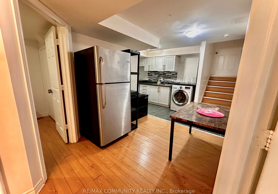 54-emcarr-drive-scarborough-ontario-e12708776