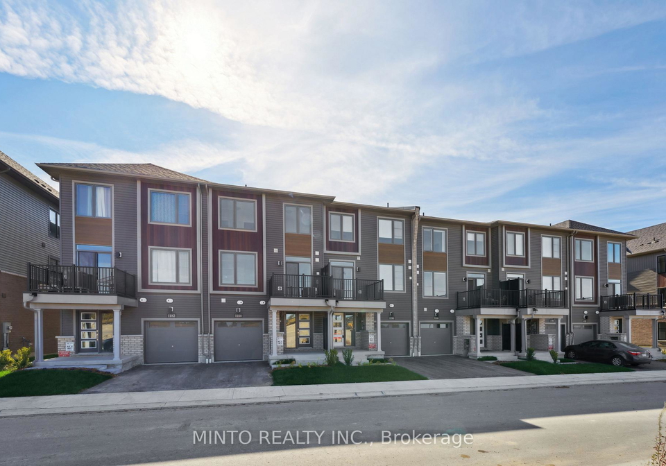 1035-honeycomb-path-oshawa-ontario-e12708976