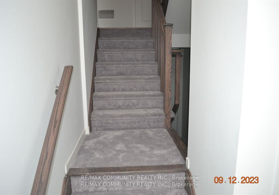 811-stanstead-path-oshawa-ontario-e12709140
