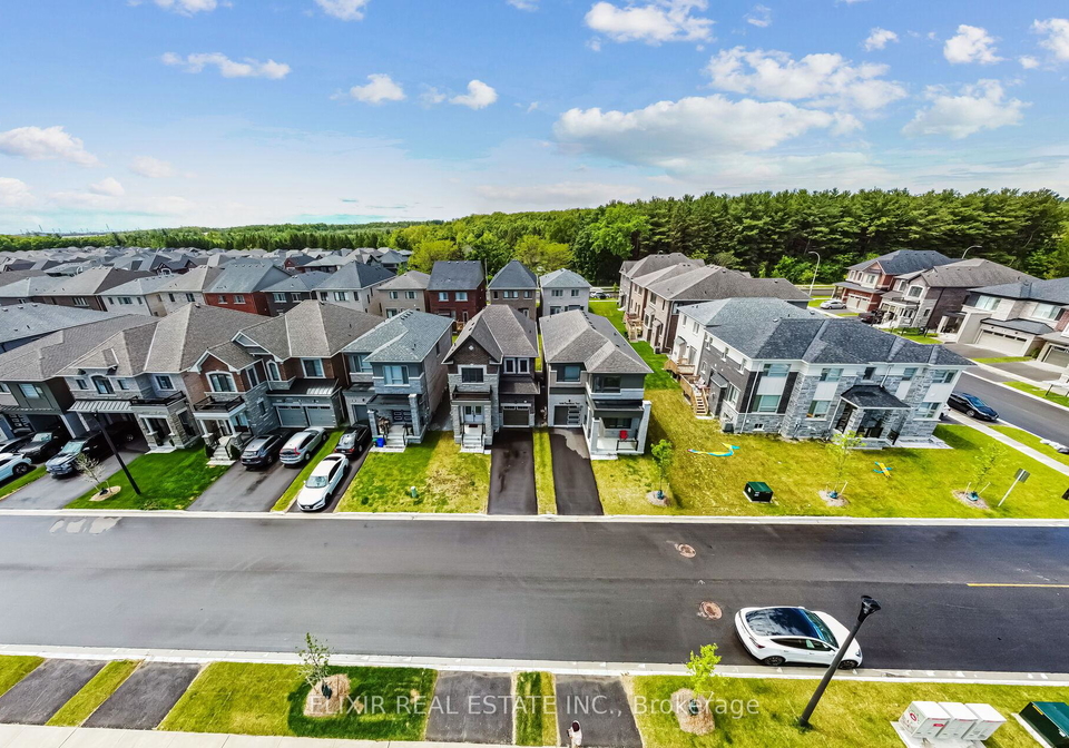 3096-paperbirch-trail-pickering-ontario-e12709636
