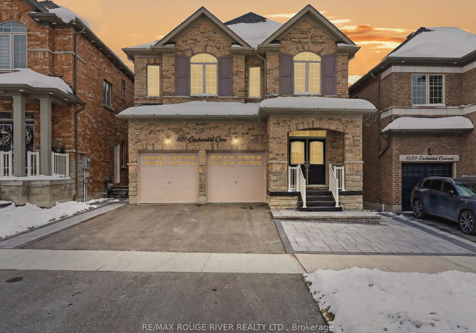 1137-enchanted-crescent-pickering-ontario-e12710172