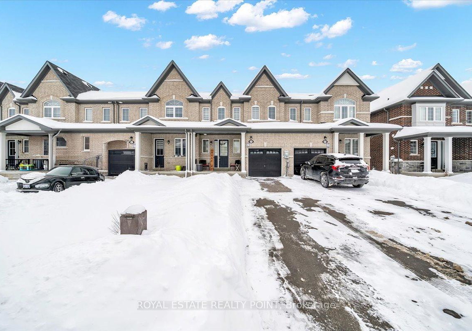105-bill-hutchinson-crescent-clarington-ontario-e12710494